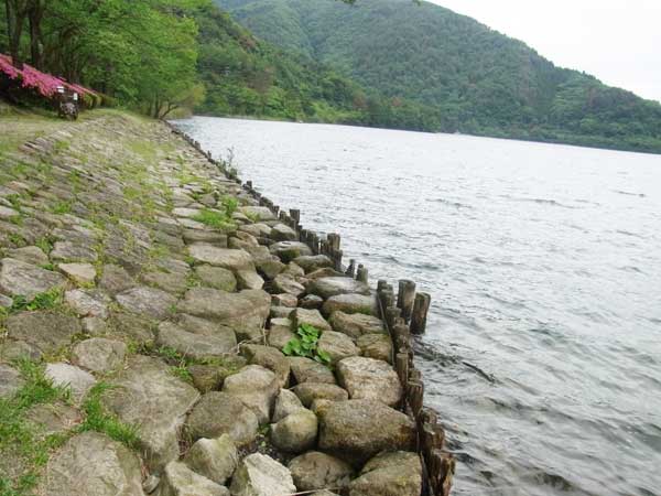 菅浦 バス釣り おかっぱりポイント